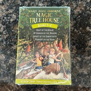NEW Magic Treehouse book set 5-8